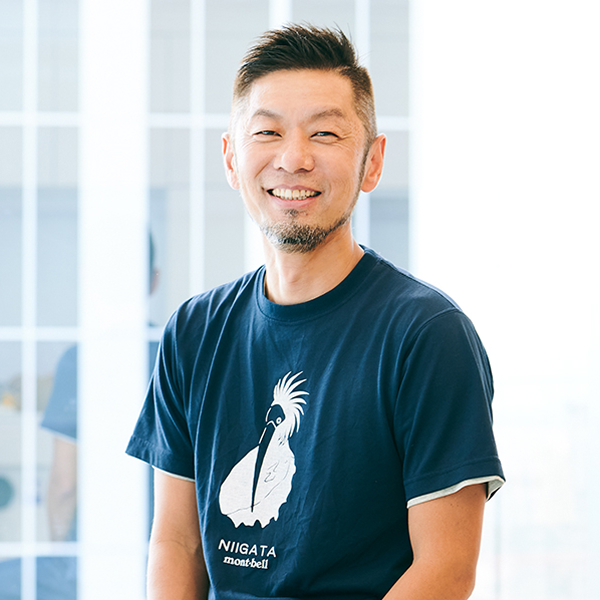 角井健一