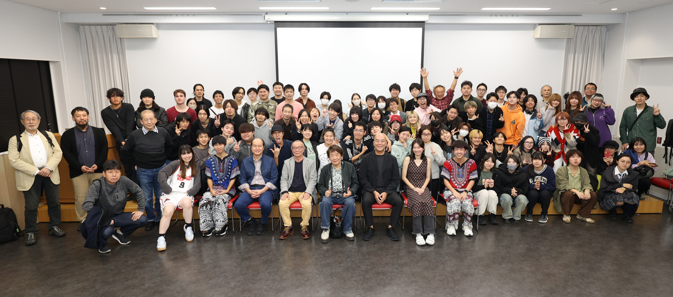 【学内イベント】海外フィールドワーク帰国報告会を開催しました！
